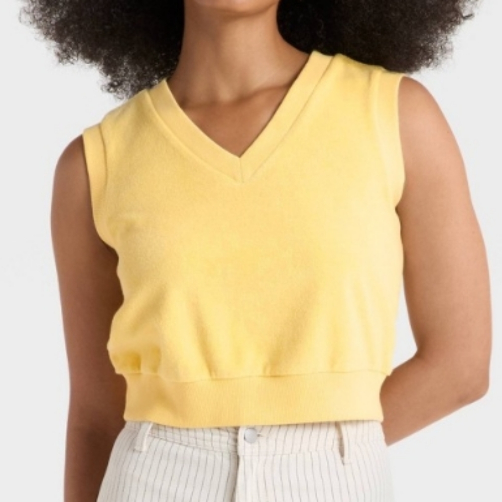 Universal Thread Butter Yellow V-Neck Terry Top